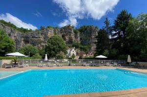 logis hotels hotel restaurant domaine les falaises