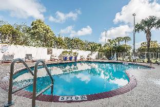 Comfort Suites Sawgrass,Lauderhill>>Fort Lauderdale,3 star