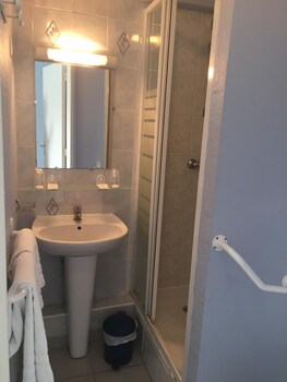 hotel de bretagne fougeres