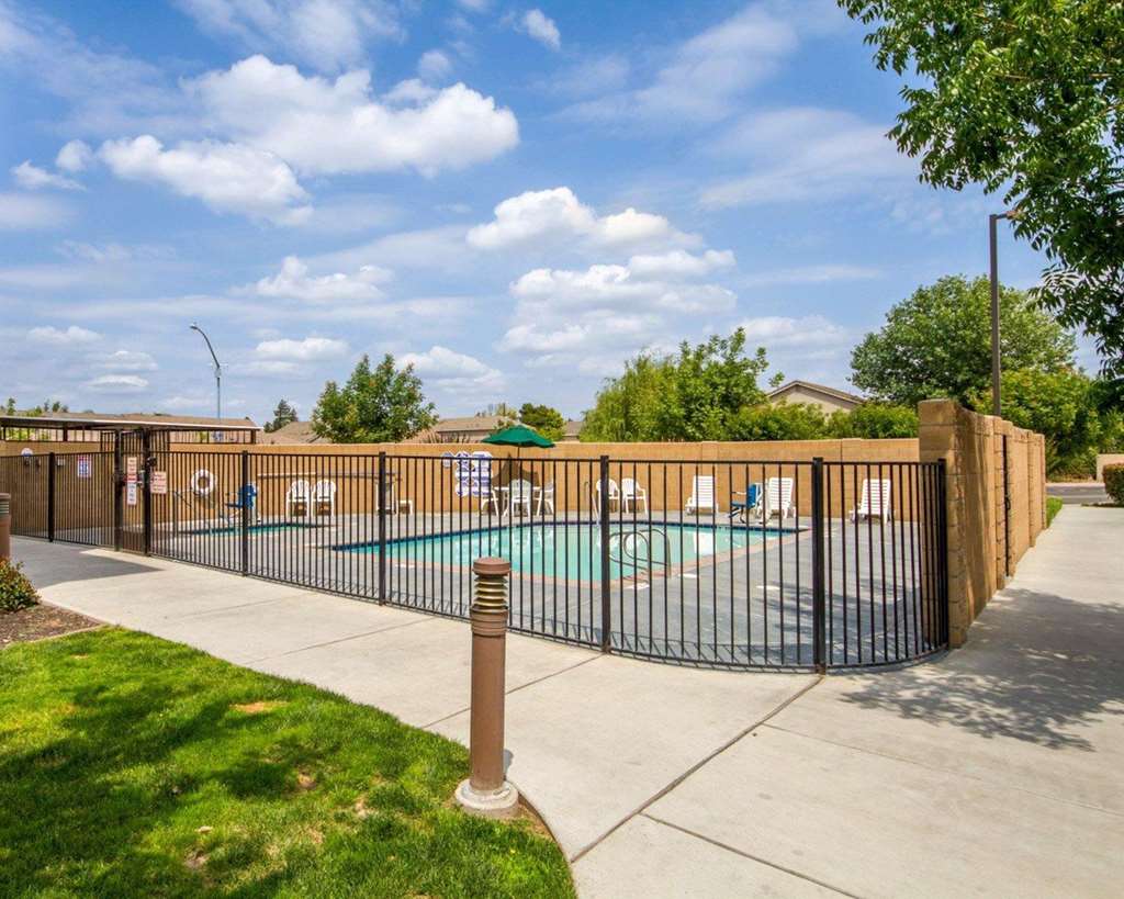 comfort suites turlock
