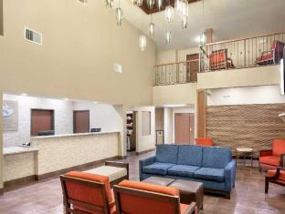 comfort suites yakima