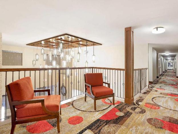 comfort suites yakima