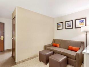 comfort suites yakima