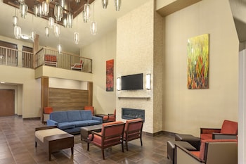 comfort suites yakima