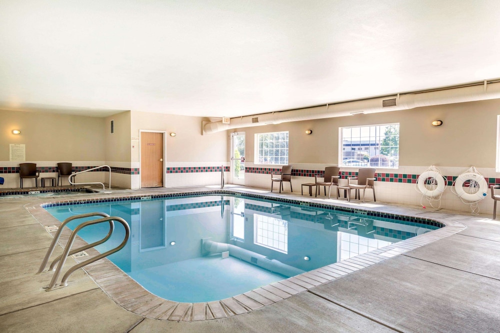 comfort suites yakima