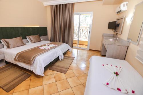 hotel alrawabi