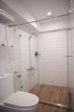 daan park hotel hostel