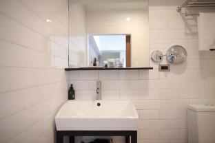 daan park hotel hostel