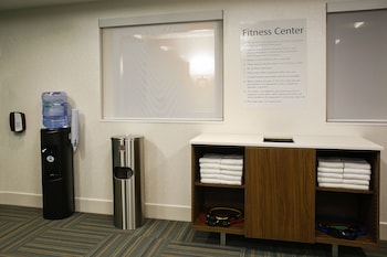 Holiday Inn Express & Suites Louisville Downtown By Ihg,Shively>>Louisville,3 star