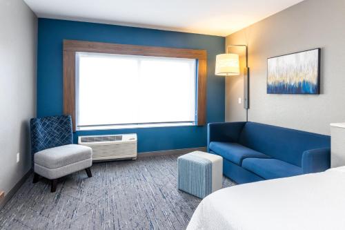 holiday inn express and suites louisville downtown by ihg