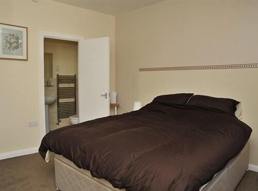 hoppers cottage guest house
