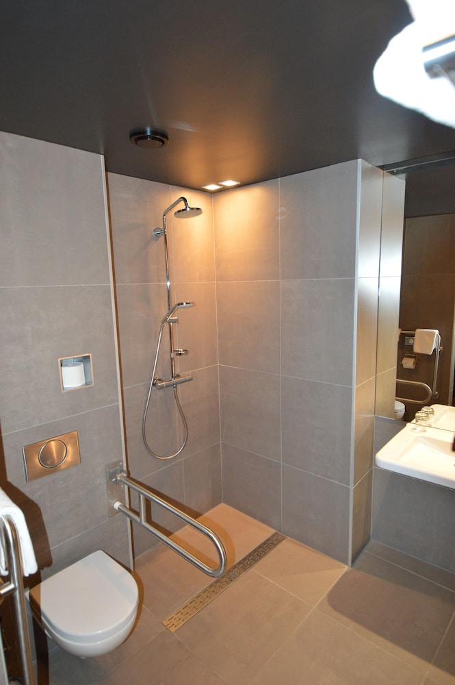 amosa liege city centre hotel
