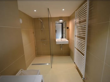 amosa liege city centre hotel