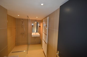 amosa liege city centre hotel