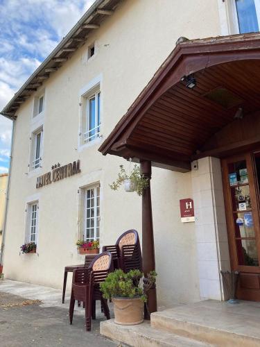 Hotel Central,Couhe>>Chaunay,3 star