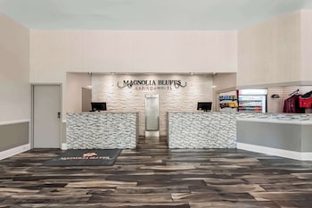 magnolia bluffs bw signature collection