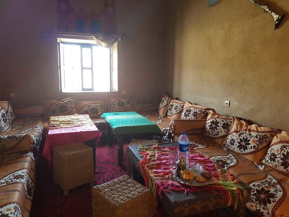 riad desert camel