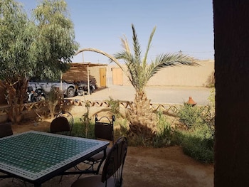 riad desert camel