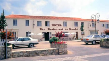 hotel du marche