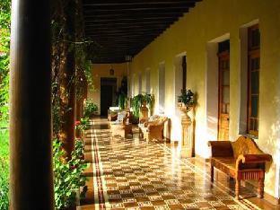 hotel aurora
