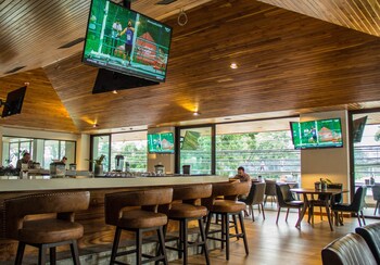 costa rica tennis club and hotel