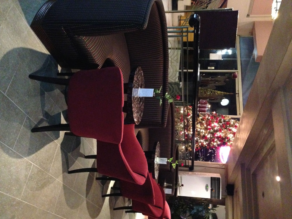grand city hotel