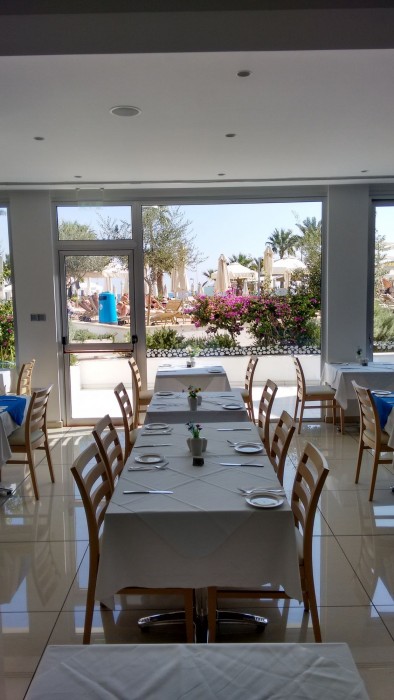 vrissaki beach hotel