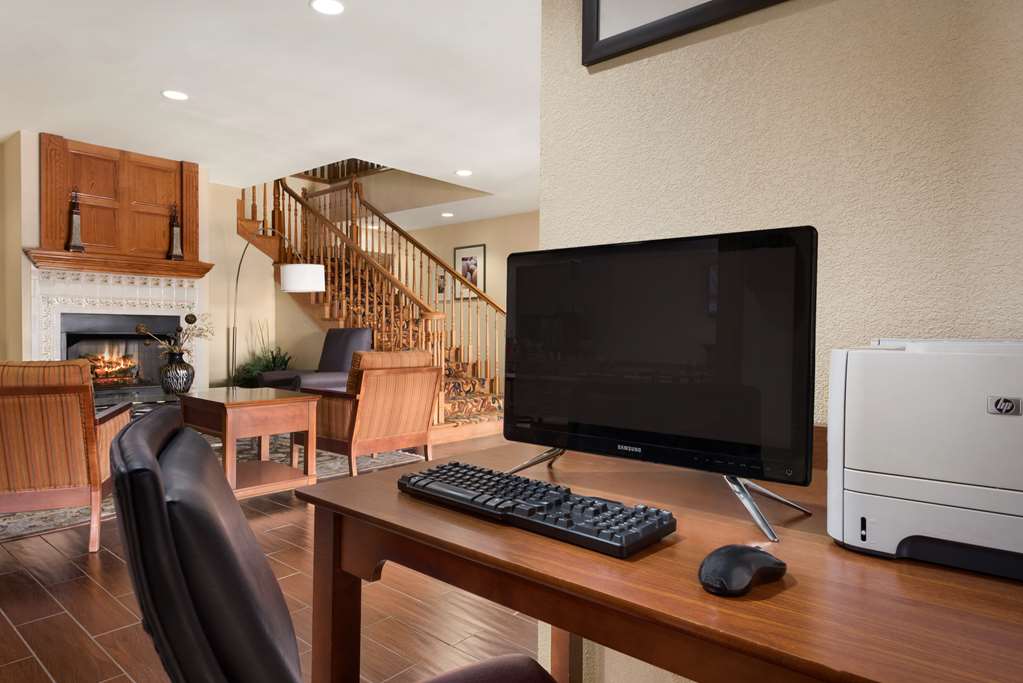 country inn and suites by radisson topeka west ks
