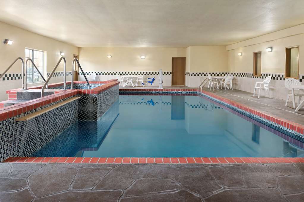 country inn and suites by radisson topeka west ks