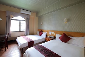 chiayi crown hotel