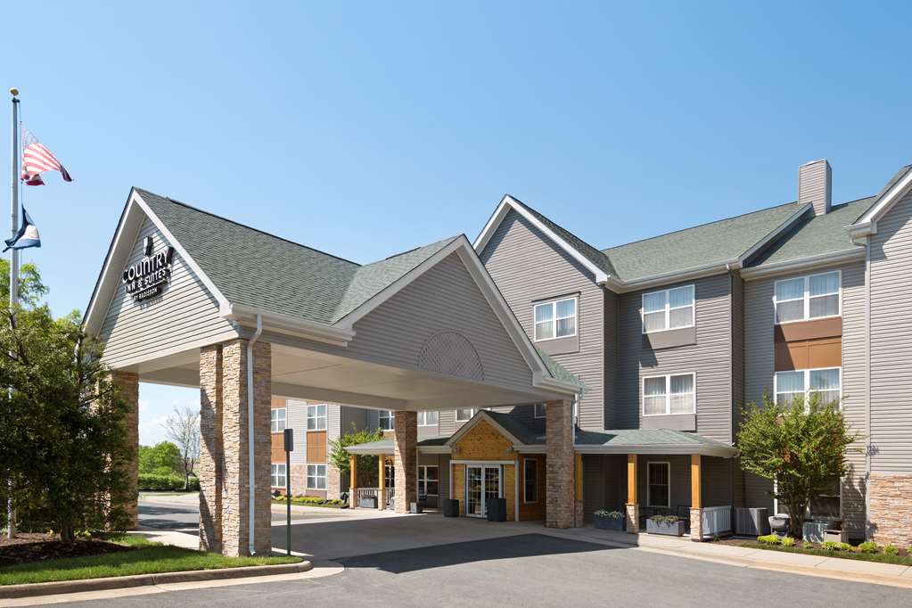 Country Inn & Suites By Radisson Washington Dulles