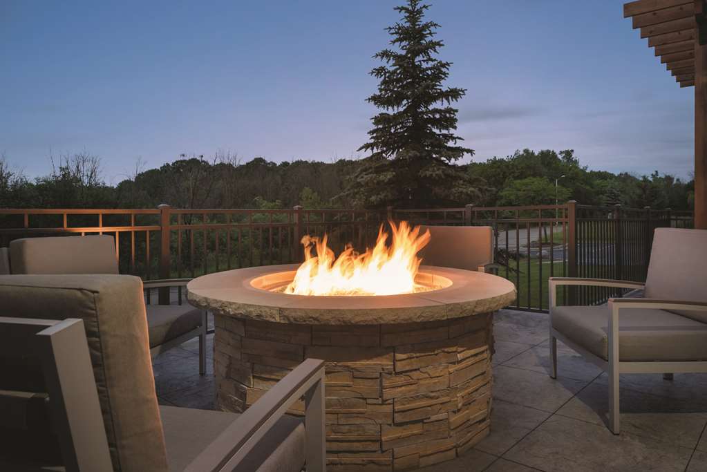 country inn and suites by radisson west bend wi