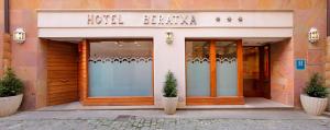 hotel beratxa