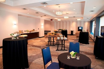 courtyard by marriott downtown toronto