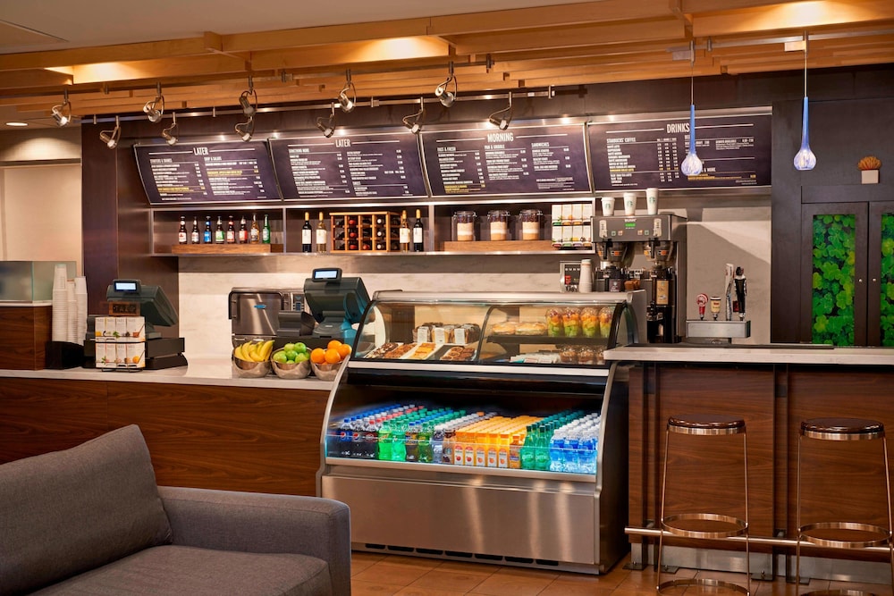 courtyard by marriott downtown toronto