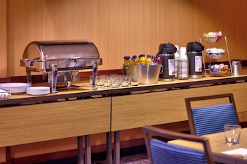 Courtyard By Marriott Kansas City Shawnee,Kansas City>>Johnson,3 star