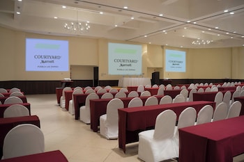 Courtyard By Marriott Puebla Las Animas,Puebla>>Cholula,4 star