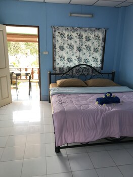 rimtalay resort koh si chang