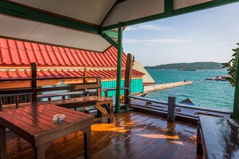 rimtalay resort koh si chang