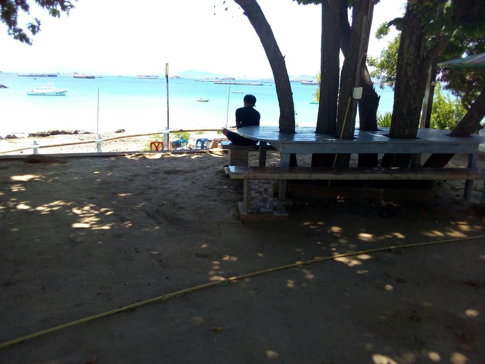 rimtalay resort koh si chang