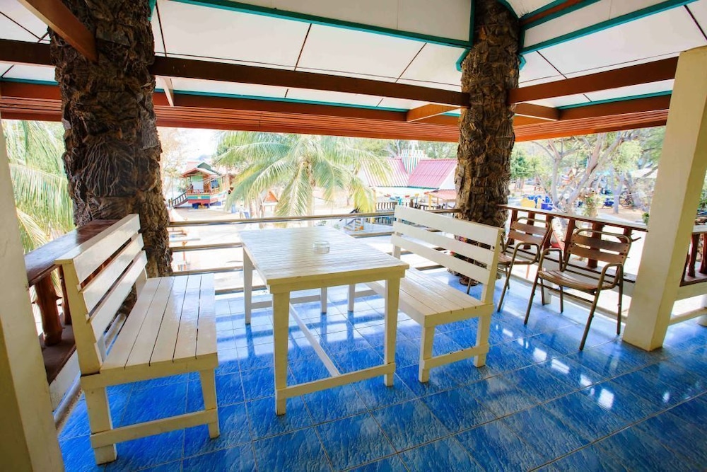 rimtalay resort koh si chang