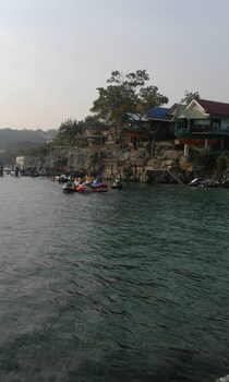 rimtalay resort koh si chang