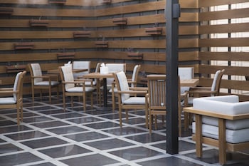 executives hotel kafd