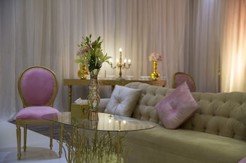 executives hotel kafd