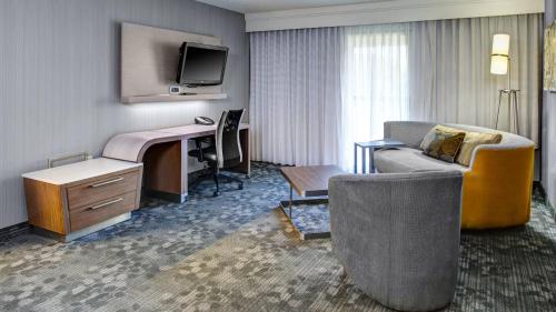 Courtyard By Marriott Cleveland Westlake,Cuyahoga County>>Cleveland,3 star