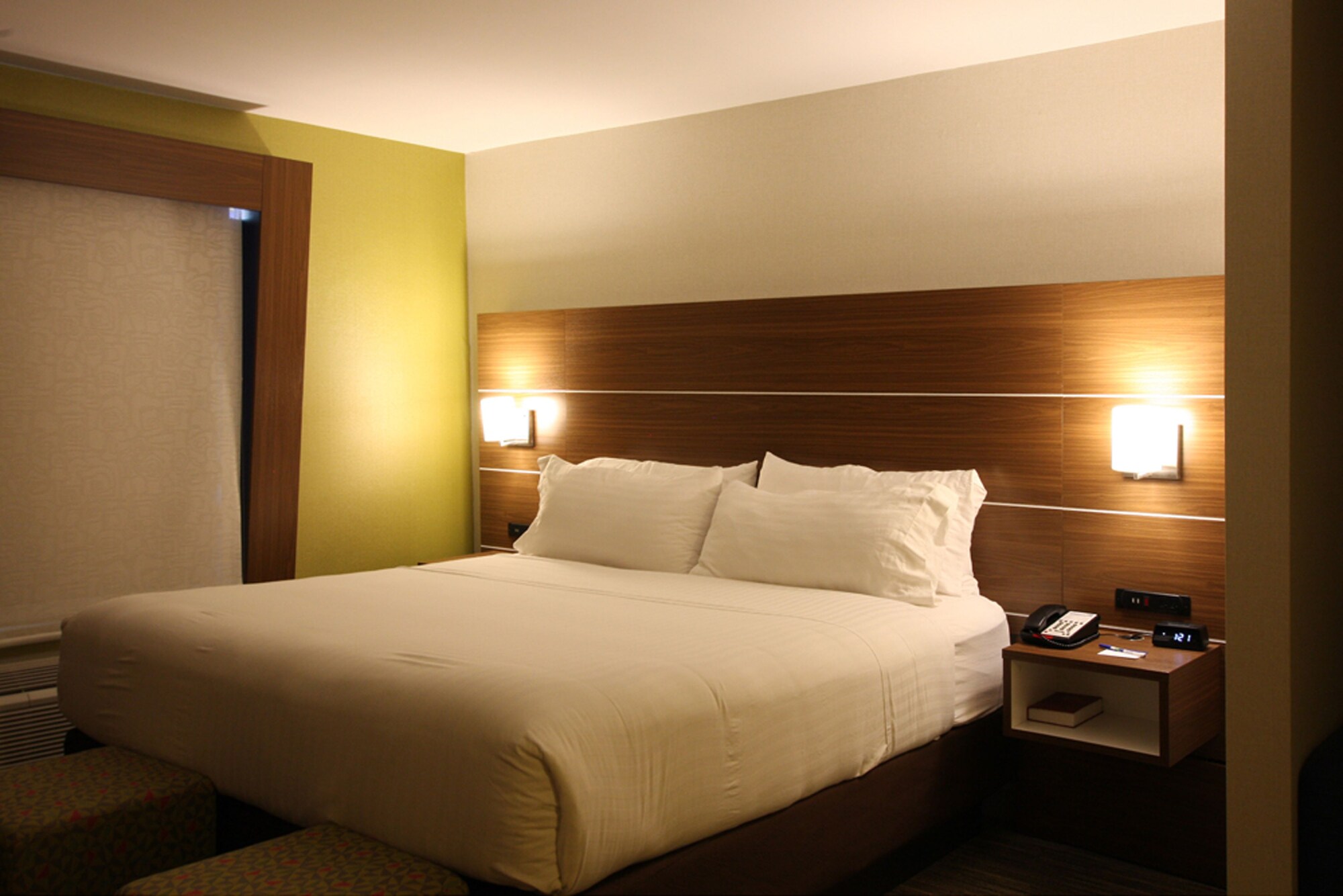 holiday inn express branford new haven by ihg