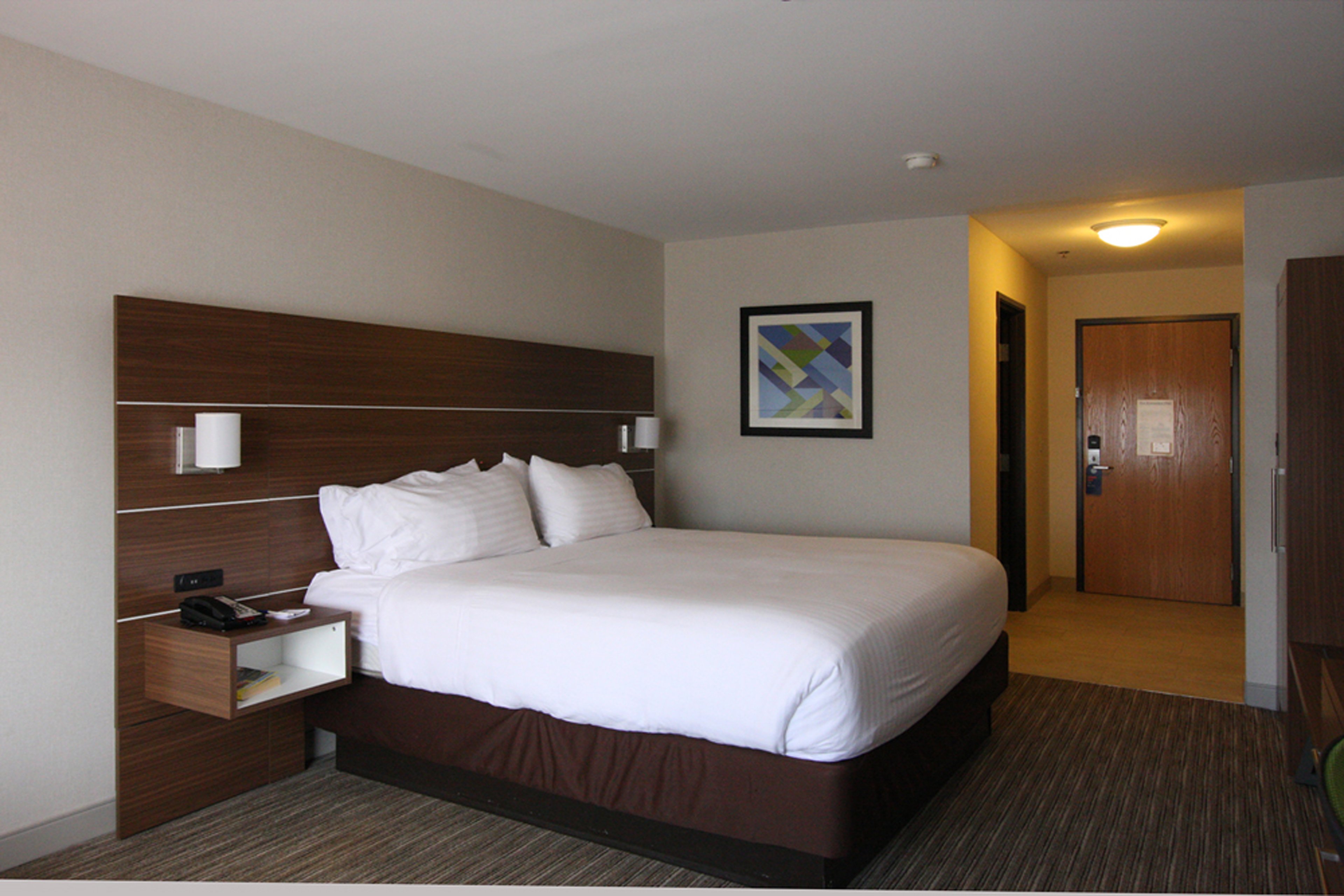 holiday inn express branford new haven by ihg