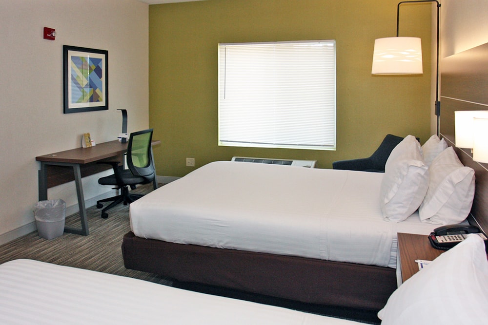 holiday inn express branford new haven by ihg