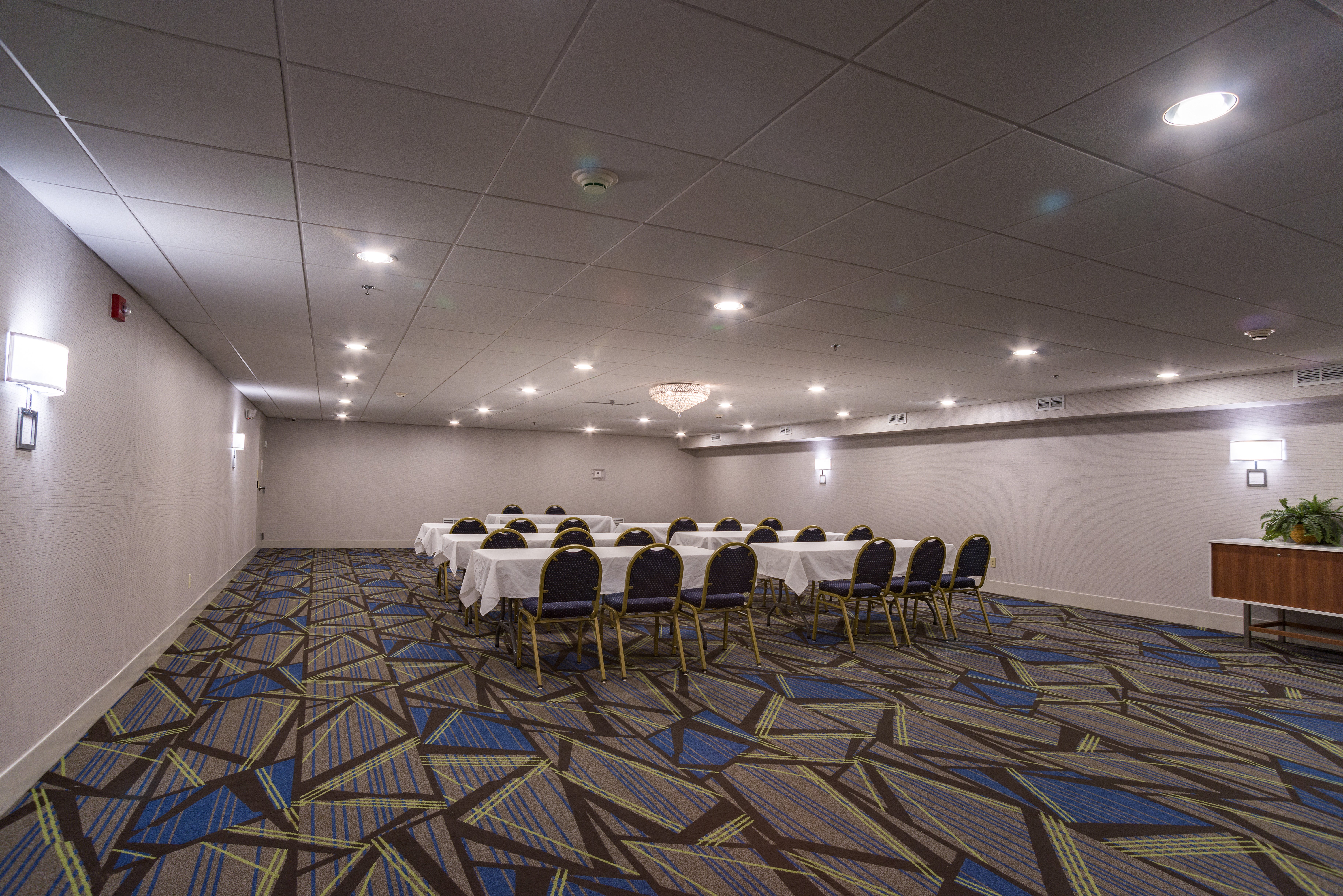 holiday inn express branford new haven by ihg