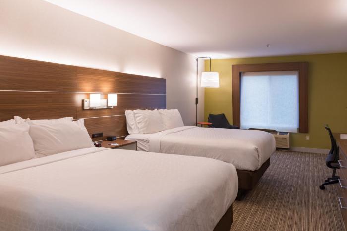 holiday inn express branford new haven by ihg